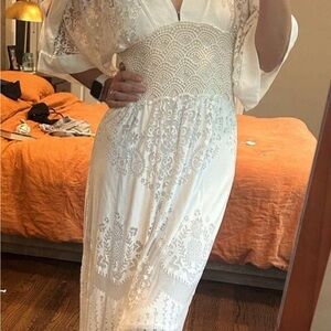 FARM Rio White Embroidered Midi Dress